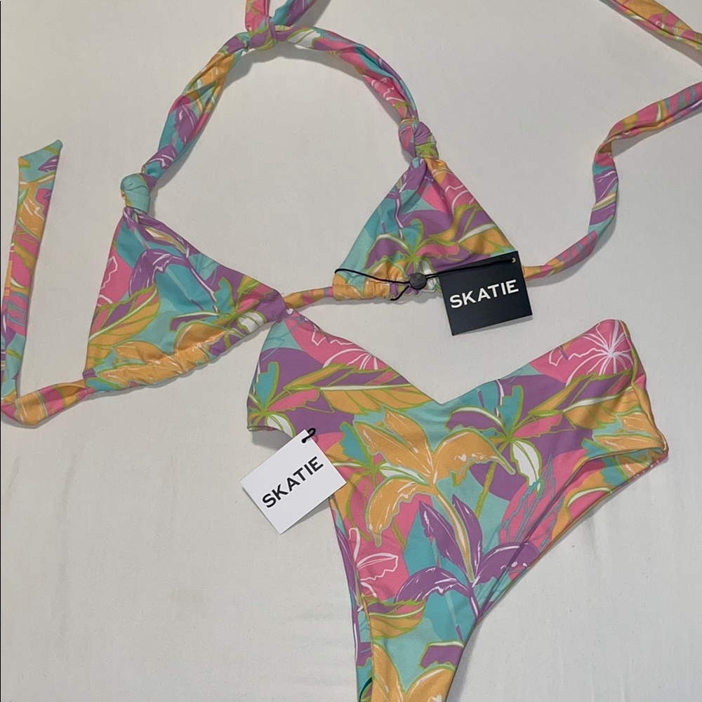 Skatie Tropical Bikini Set